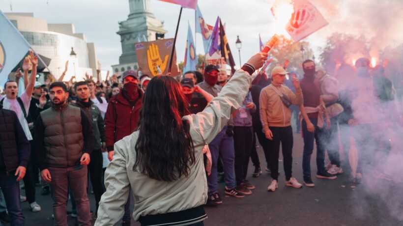 Anti Le Pen uniti in piazza ma divisi su tutto