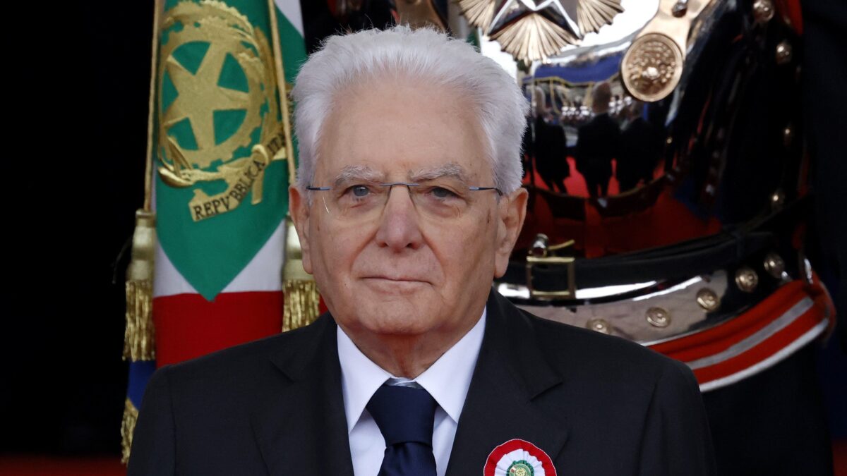 Insultavano Cossiga e Leone, però Mattarella è sacro