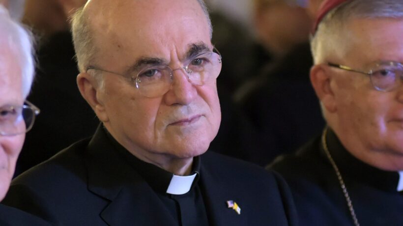 Il Papa processa Viganò: «Scisma»