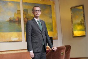 Per mandare avanti il porto di Genova scelto l’uomo di sinistra, pm  e Colle