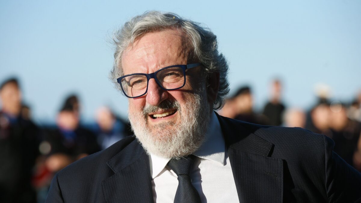 L’Ue rimette l’Ilva in mano ai giudici. Ed Emiliano stappa lo champagne