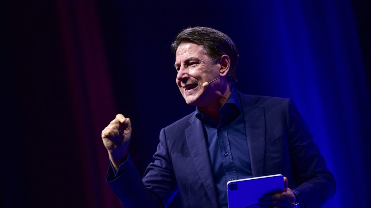 Ha fatto più danni Conte in tre anni che tutti gli altri in 30
