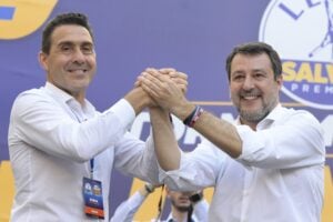 Salvini esulta per l’effetto Vannacci. Ma Nord e faide interne lo irritano