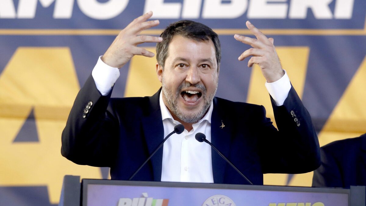 Salvini: «Alle bombe di Macron preferisco Marine Le Pen»