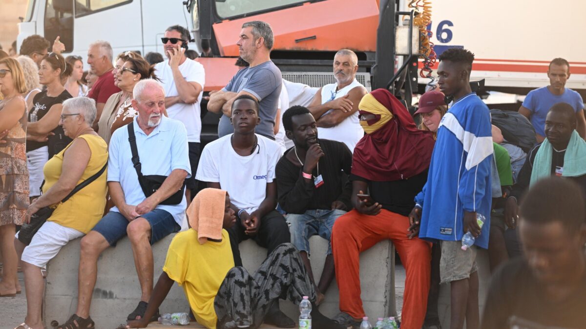 Il modello Italia contro l’invasione targata Ue