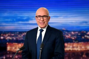 La linea pro Le Pen acquista consensi. «Meglio i suoi dell’estrema sinistra»