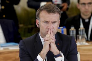 Non prendiamo lezioni da chi ritiene che uccidere un feto sia un «diritto»