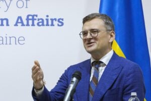Kiev cede: «Parleremo con Putin»