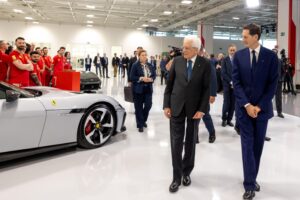 Mattarella celebra il Cavallino di Jaki ma a Melfi e Mirafiori non si è visto