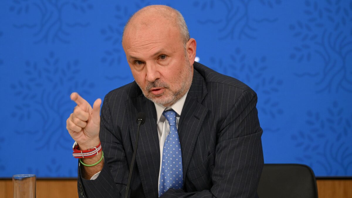 I danneggiati muoiono e lo Stato se ne frega