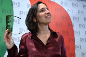 La sinistra s’esalta per nulla ma la destra ha un problema