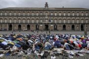 La sottomissione è la nuova normalità