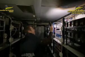 Gdf, contrasto alle truffe informatiche e alla pirateria audiovisiva