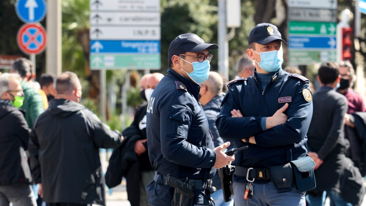 «Si indaghi sugli effetti avversi tra gli agenti»