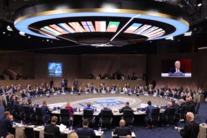 Più che a Kiev, il vertice Nato è servito agli Usa per riarmare il Continente