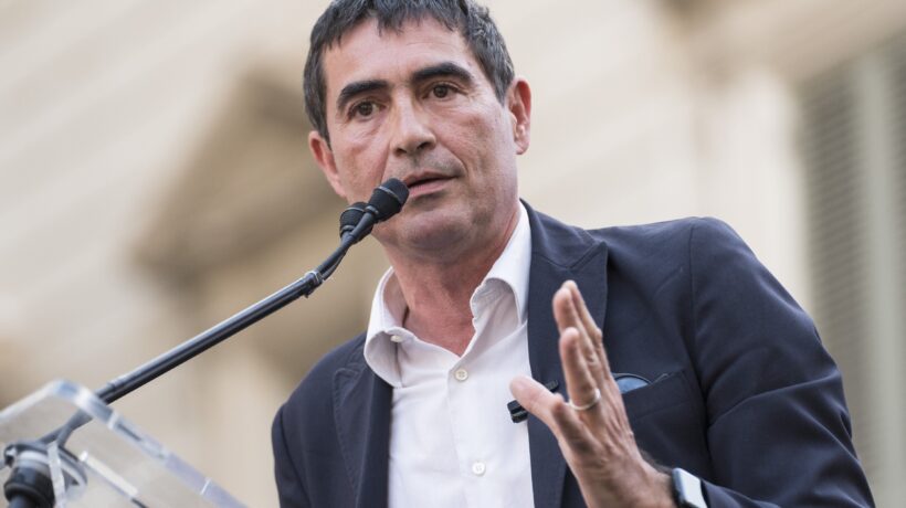 «Immobili occupati abusivamente». Sinistra italiana sommersa dai debiti