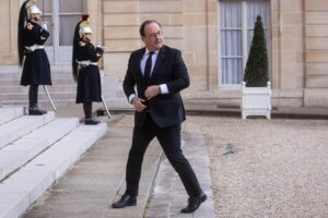Agli anti Le Pen resta solo il tecnopastrocchio