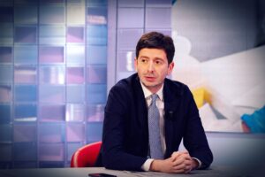 Incredibile Pd: invoca Dpcm. Lockdown e vaccini imposti