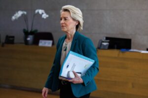 Bonelli&C: la Von der Leyen sembra Prodi