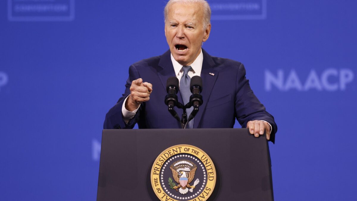 Sondaggi a picco e ora ha pure il Covid. Biden può ritirarsi entro fine settimana