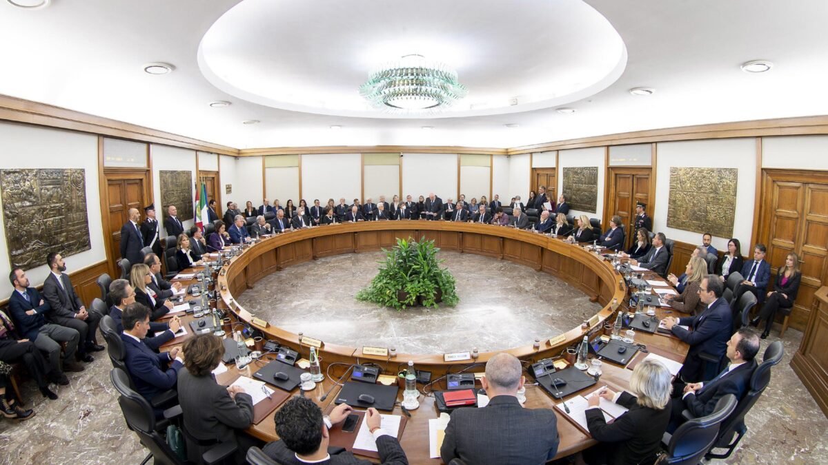 Le correnti e la sinistra tengono ancora in ostaggio la magistratura