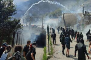 I No Tav tornano armati di bombe. Poliziotto ferito in Val di Susa