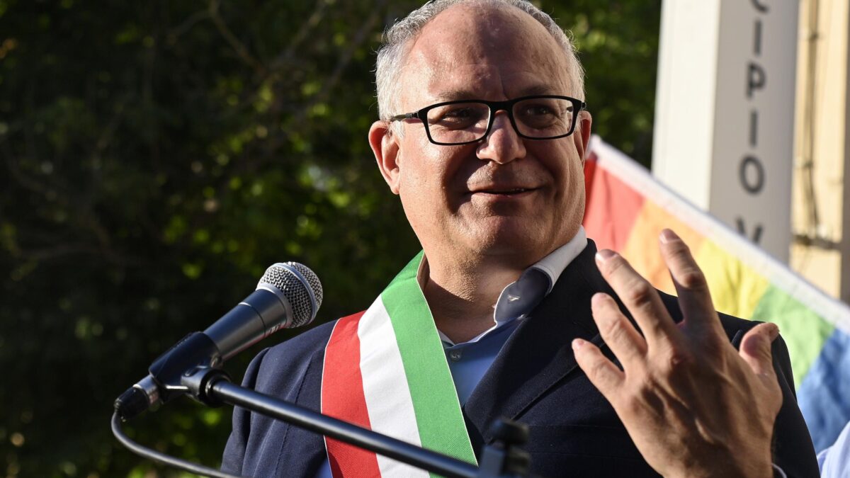 Il Piano abusivi di Gualtieri: compra le case occupate anziché farle sgomberare
