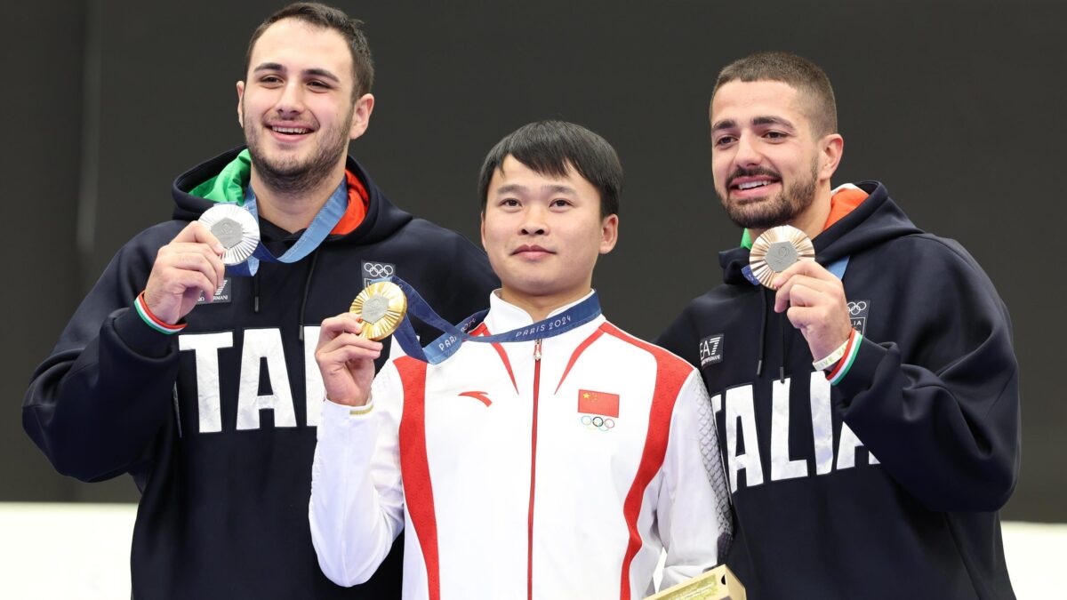 Argento e bronzo nel tiro a segno. Parte subito bene il Settebello