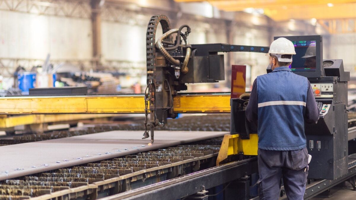 Produzione industriale in ripresa. A maggio crescita sopra le attese