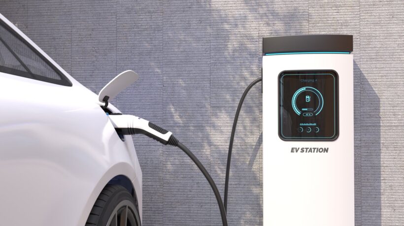 L’auto elettrica non si vende: case costrette al noleggio