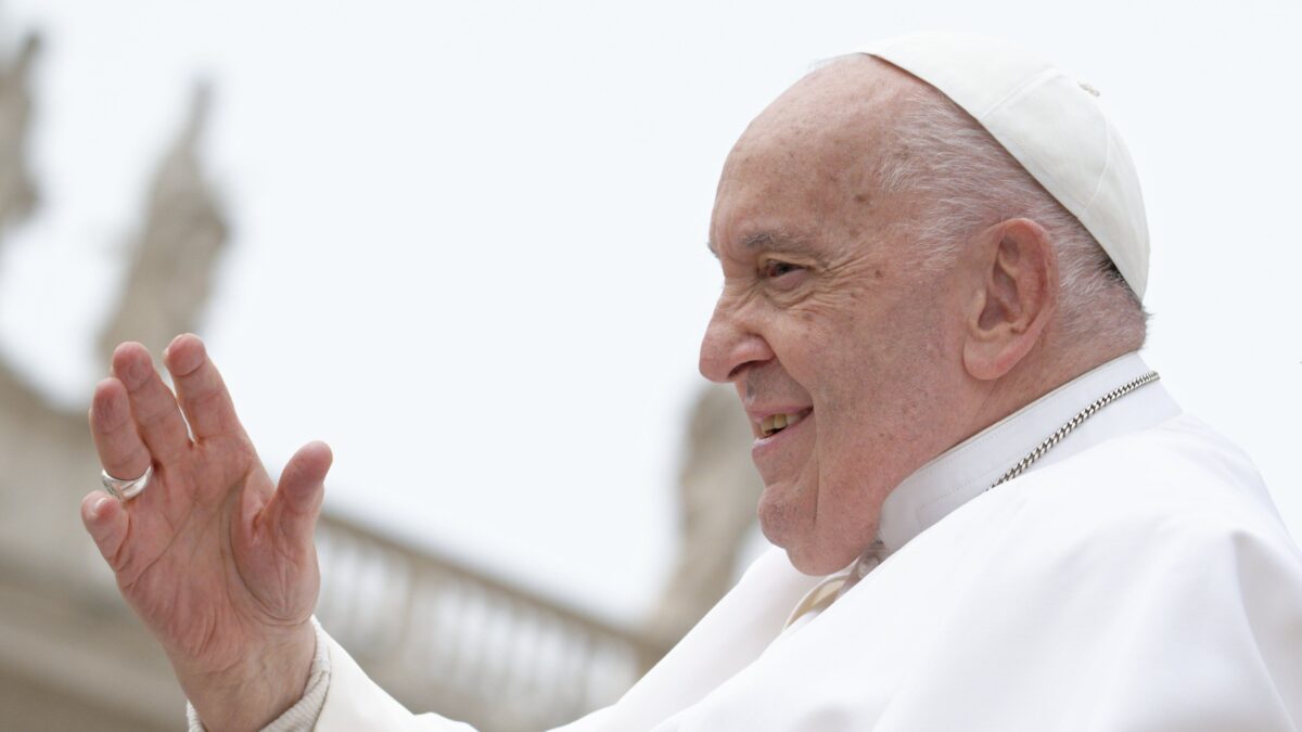L’11°comandamento è accogliere? Ecco gli edifici del Papa da usare