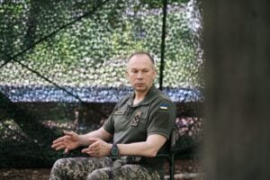 Il macellaio di soldati è diventato un eroe giocando con la pelle dei suoi militari