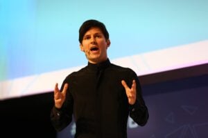 Altro che pedofili e narcos. All’intelligence francese fanno gola le chat di Durov