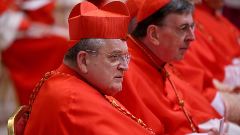 Il Vaticano alla fine rompe il silenzio e condanna la cerimonia blasfema