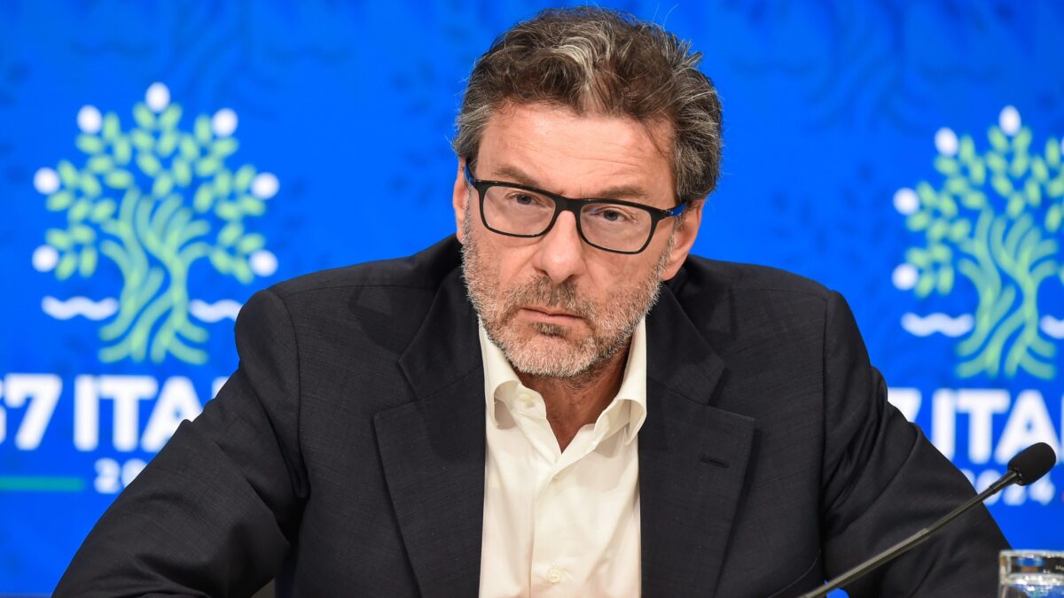 Verso 12 miliardi di tagli in manovra ma niente interventi sui bonus casa