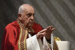 Il Papa tira il freno a Netanyahu. Nuovi piani di evacuazione in Libano