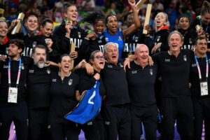 Adieu alle Macroniadi con l’oro nel volley