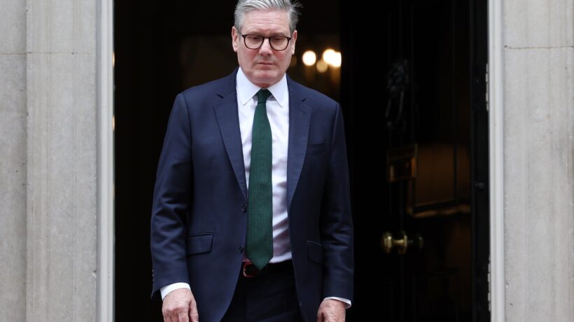 In Inghilterra nuove critiche alla deriva di Starmer: «Attacca la libertà di parola»