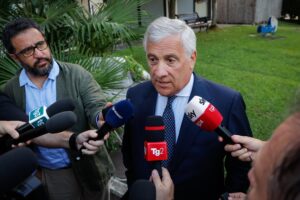 Il nodo armi imbarazza gli alleati