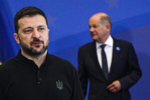 La Germania taglia i soldi a Zelensky