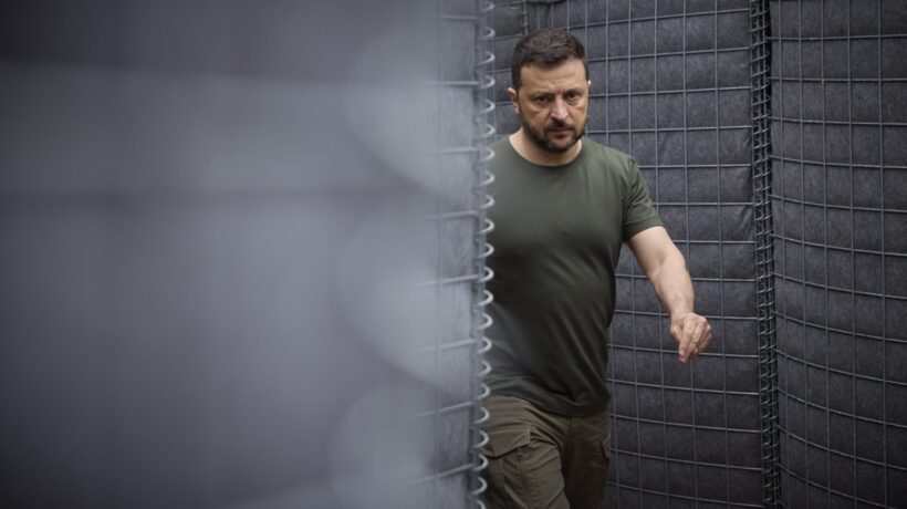Zelensky perde colpi nel Donetsk e mette al bando la Chiesa ortodossa