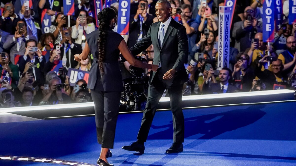 Media in tilt per Barack&Michelle