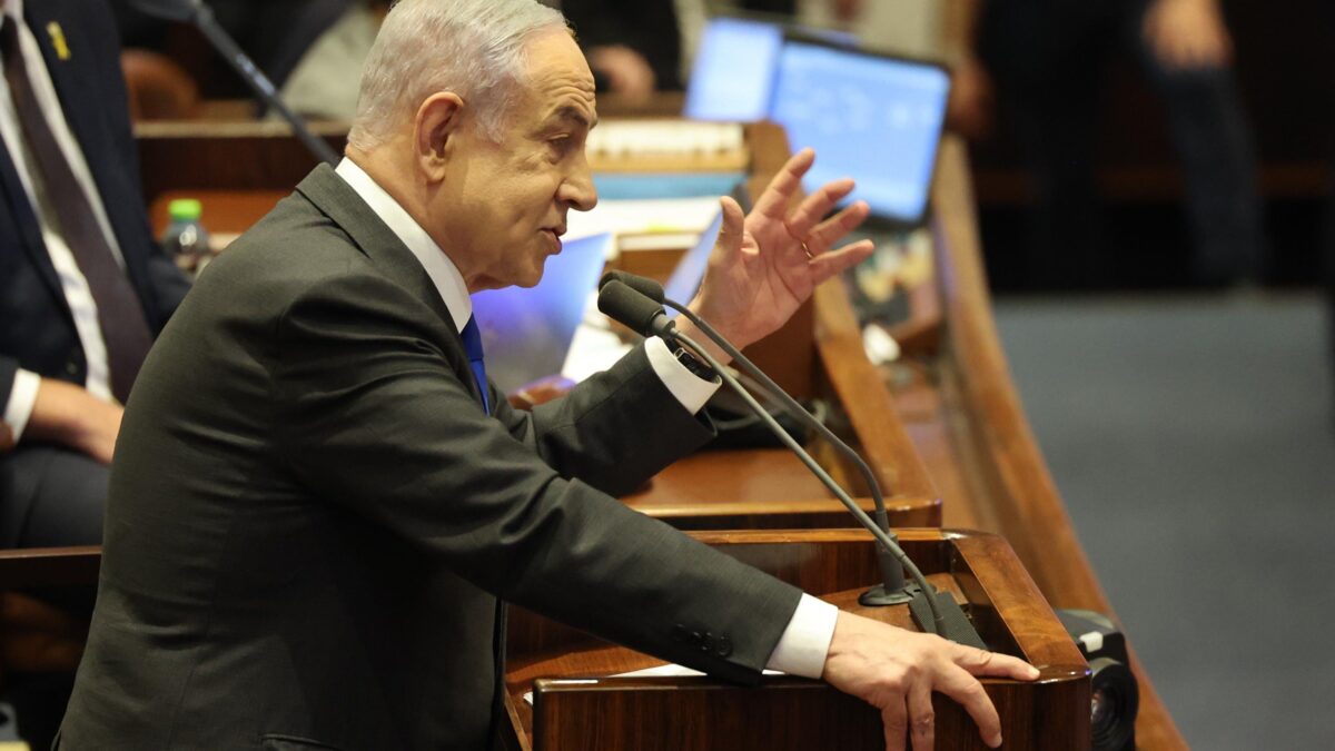 I sindaci di Israele contro il governo: «Debole in Libano, ci bruciano vivi»