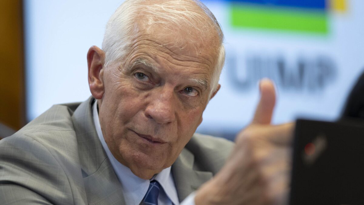 Borrell minaccia ma su Putin spara a salve