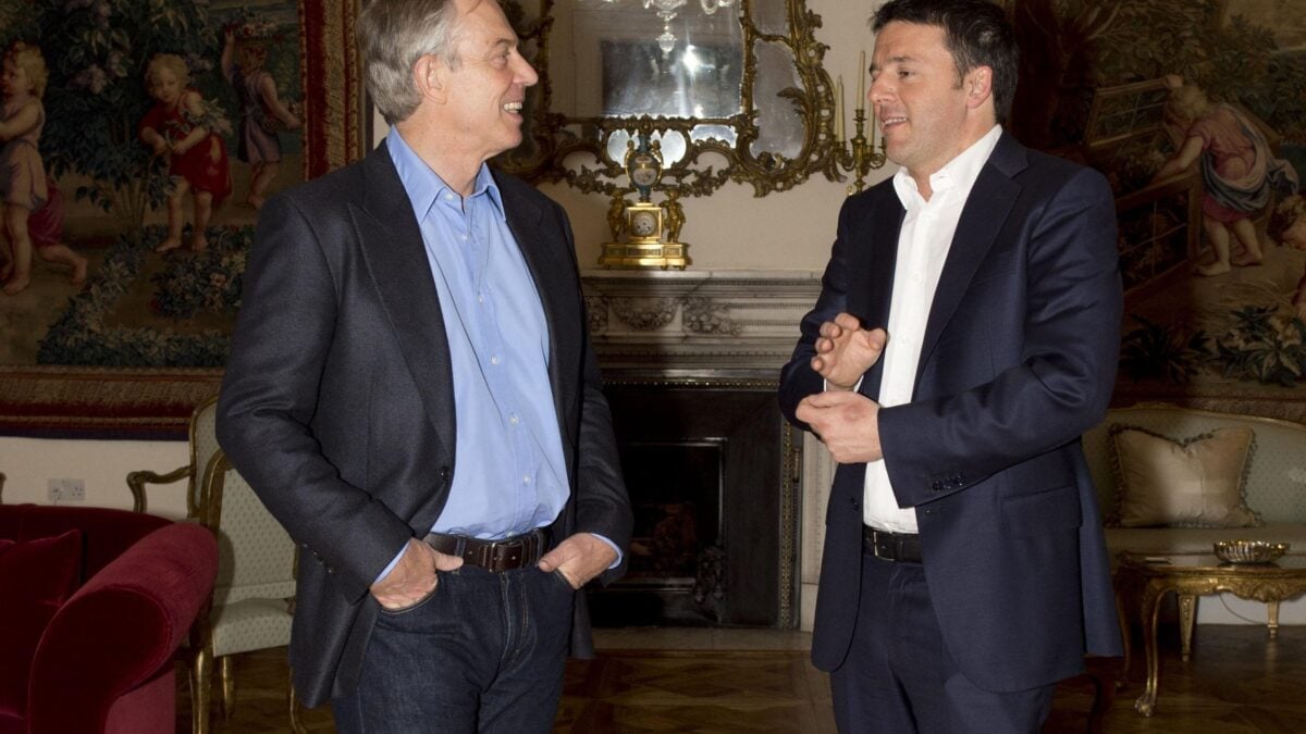 Il piano di Tony Blair e Renzi: computer al posto dei medici