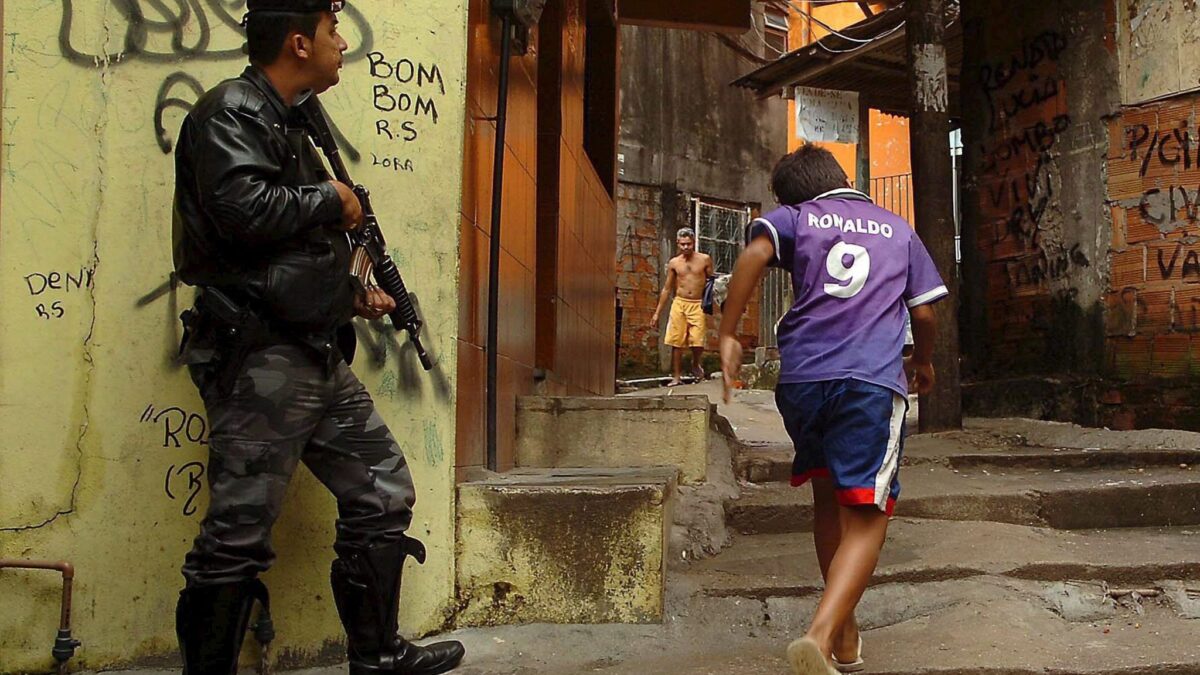 Armi, cocaina e sermoni. L’ascesa globale dei narcos pentecostali