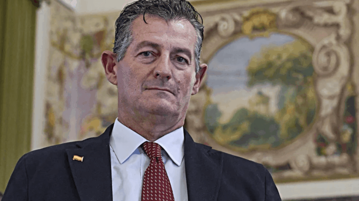 «Ecco chi vuole toglierci le spiagge»