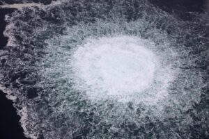 Zelensky era informato delle bombe al Nord Stream. E a Berlino chiedono i danni