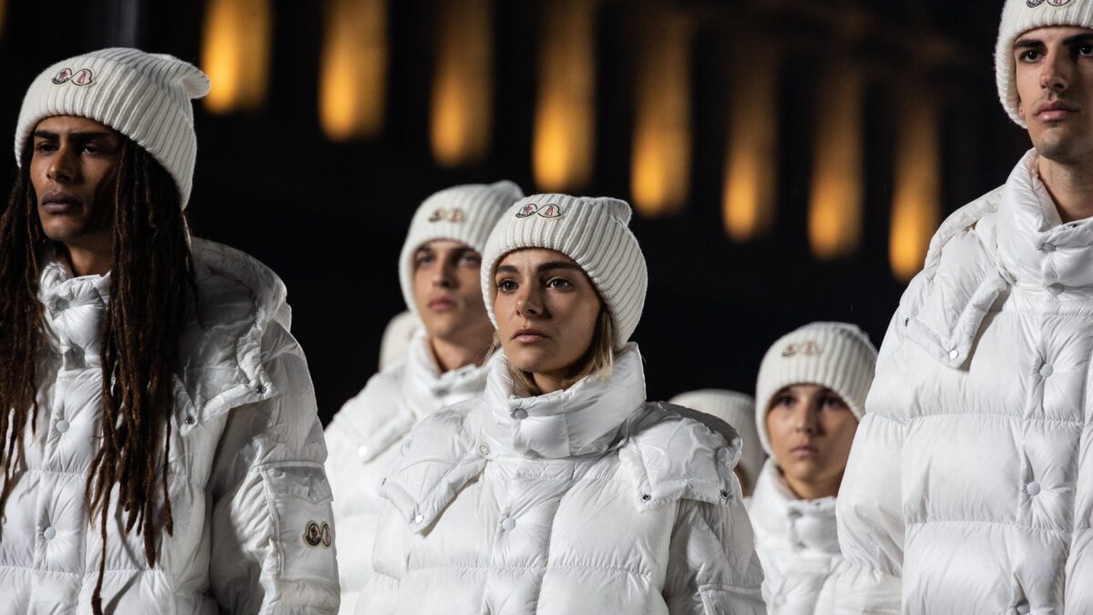 Francesi in Moncler e un terzo del Made in Italy è finito in mano straniera