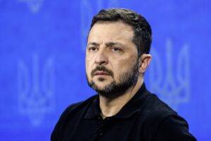 Frenata nel Kursk, guai nel Donbass. Ora è Zelensky a rischiare il Vietnam